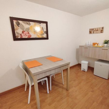 Alcamo Rooms Con Garage Privato 客房 照片