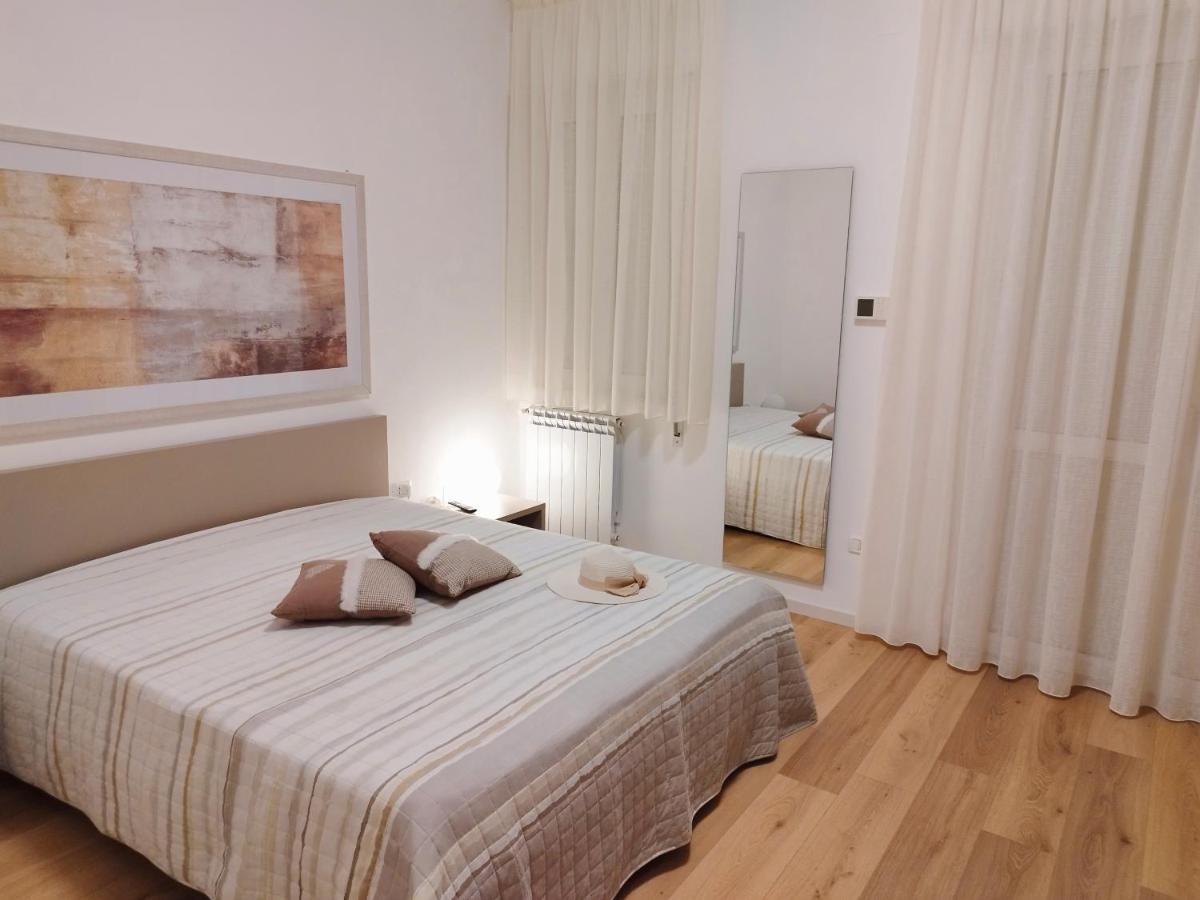 Alcamo Rooms Con Garage Privato 外观 照片