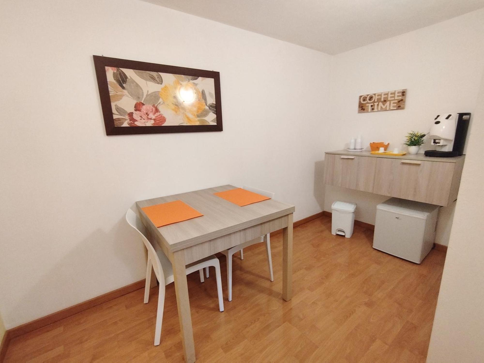 Alcamo Rooms Con Garage Privato 客房 照片